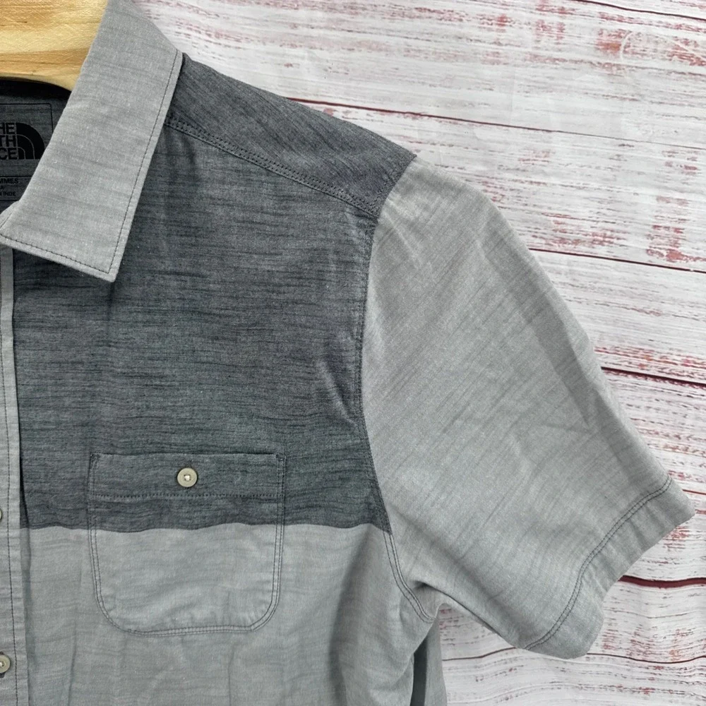 The North Face Shirt‎ Mens XL Grey Colorblock Short Sleeve Button Down Pocket
